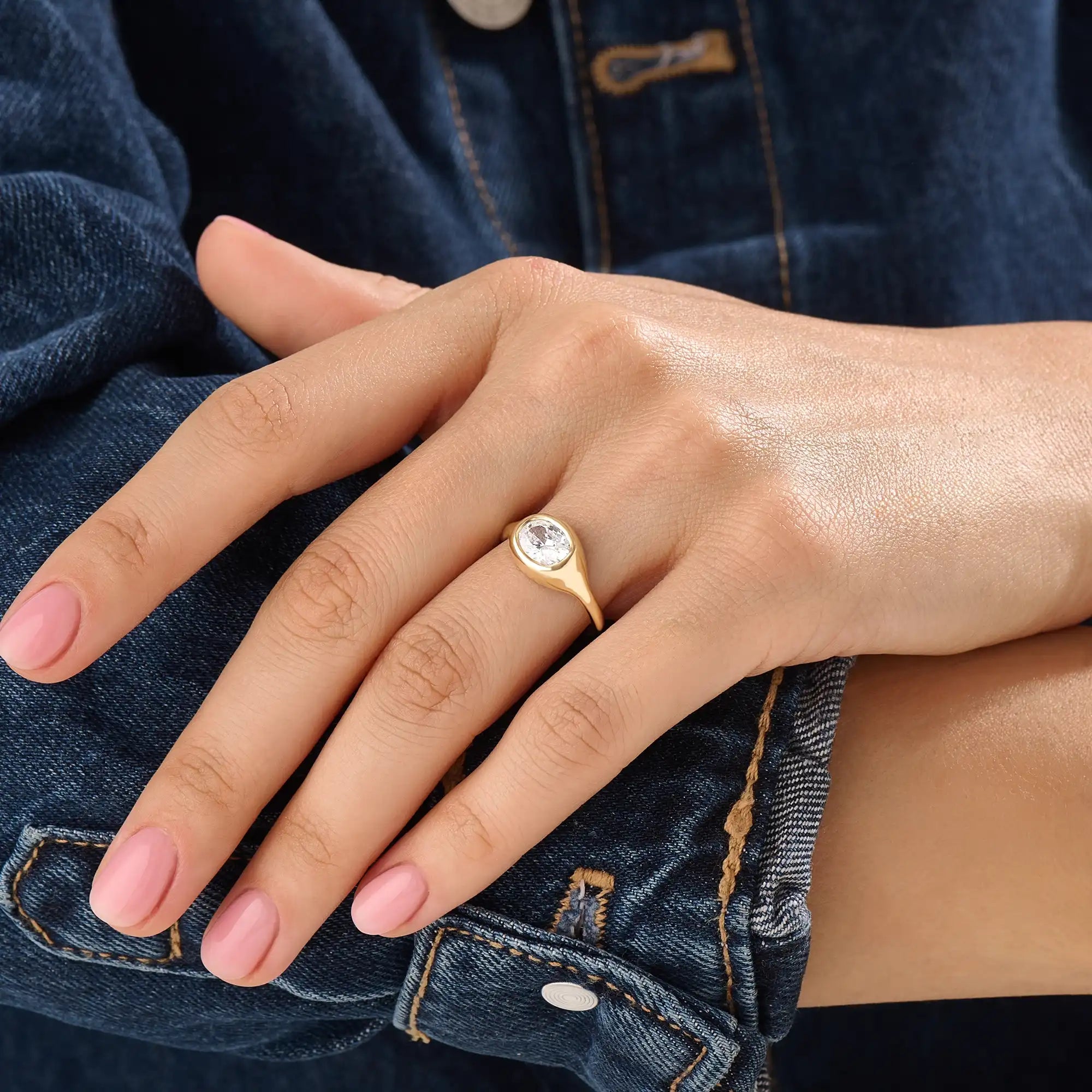 14 Ayar Vermeil Oval Taşlı Bombeli Yüzük